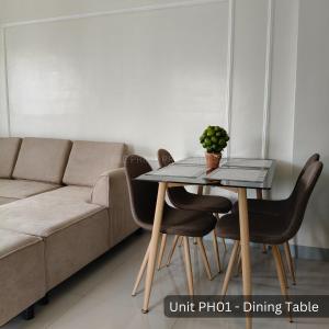 Χώρος καθιστικού στο PH01 Moldex Residences, Baguio City