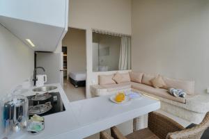 Posezení v ubytování Villa Nakula Suites