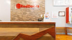Certifikát, hodnocení, plakát nebo jiný dokument vystavený v ubytování RedDoorz near Bambang Station