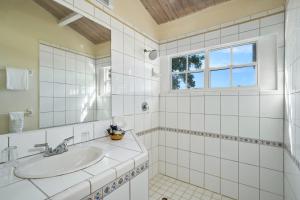 Bagno di Hawksbill Resort Antigua - All Inclusive
