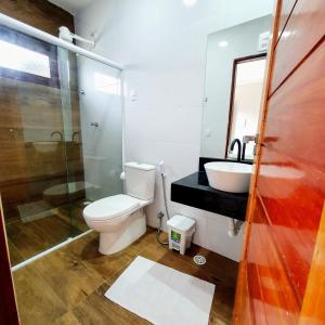 Koupelna v ubytování Pousada La Vita + 37 fotografií