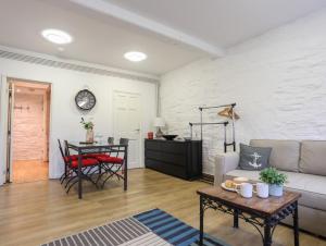 Kuchyň nebo kuchyňský kout v ubytování Cornhill Courtyard