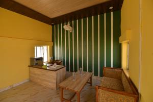 Телевизия и/или развлекателен център в Melody Moon Desert Camp & Resort
