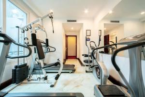 Fitness centrum a/nebo fitness zařízení v ubytování A25 Hotel - 15 Trần Quốc Toản