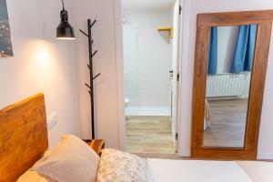 Hotel Rural La Bodega del Baldomero客房内的一张或多张床位
