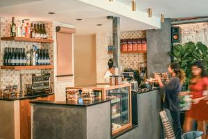 Nápoje v ubytování Silicate - by Loginn Tel-Avivian hotels