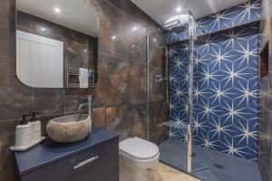 Et badeværelse på Manor + 31 billeder