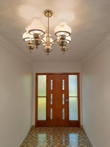 Φωτογραφία από το άλμπουμ του Cozy Queen Room in Spacious Merrylands Home - M4 σε Merrylands