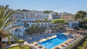 Bazén v ubytování Hotel Casablanca nebo v jeho okolí