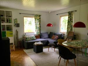 Χώρος καθιστικού στο Ferienhaus im Wald an der Weinstrasse
