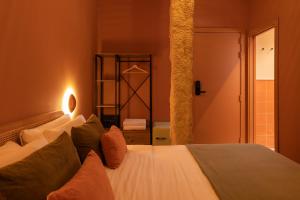 The Loft House Madrid客房内的一张或多张床位