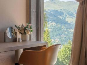 Chalet neuf avec spa, skiroom prive et grande terrasse a Courchevel Village - FR-1-664-11