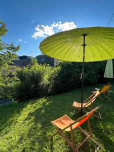 Ein Garten an der Unterkunft La Casita de Verdiago