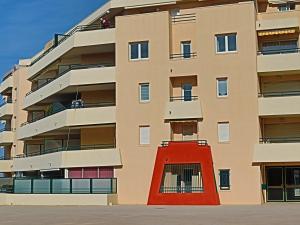 Budova, v ktorej sa apartmán nachádza