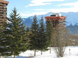 En generel udsigt til bjerge eller udsigt til bjerge taget fra lejligheden