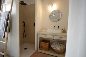 Ένα μπάνιο στο 104 Livingtarifa Calma +21 φωτογραφίες