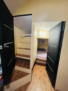 Krevet ili kreveti u jedinici u okviru objekta Main Kubo, La Ahoy RestHouse and Resort