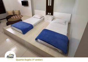 Postel nebo postele na pokoji v ubytování Rey House + 37 fotografií