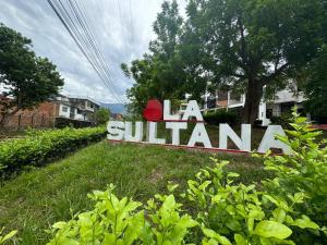Zahrada ubytování SANTYS HOUSE MELGAR apartamento amoblado para 6 personas