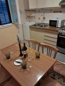 Kuchyňa alebo kuchynka v ubytovaní Apartman Zaric