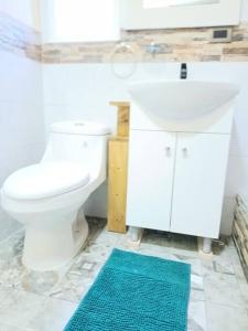 ห้องน้ำของ Cabaña Entre Arrayanes Número 2