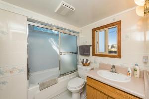 Bany a Juan de Fuca Waterfront Hotel & Cottages