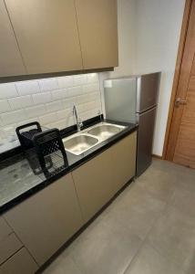 Una cocina o zona de cocina en A dos cuadras del Paseo la Galería