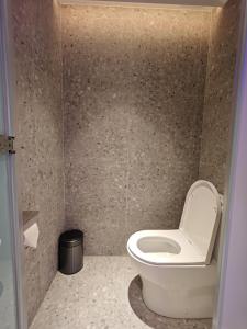Bagno di CapsuleTransit MAX - Airport Hotel - Landside, Public Area - Gateway KLIA T2, Lvl 2M