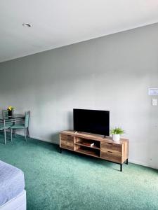 TV a/nebo společenská místnost v ubytování O'Reillys Motel