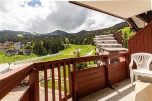 Nespecifikovaný výhled na hory nebo výhled na hory při pohledu z apartmánu + 3 fotografie