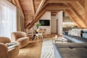 Μια τηλεόραση ή/και κέντρο ψυχαγωγίας στο Apres Ski Bachleda - LoftAffair Collection