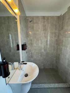 Bagno di Hotel Alleyway Express