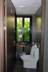 Koupelna v ubytování Lavender Hotel 202 - Nam Đuống, Thượng Thanh, Long Biên