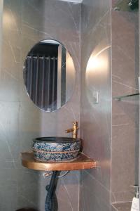 Koupelna v ubytování Lavender Hotel 202 - Nam Đuống, Thượng Thanh, Long Biên