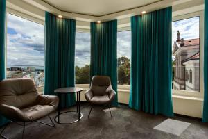 Posezení v ubytování Motel One Warsaw-Chopin