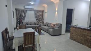 Prostor za sedenje u objektu Hurghada red ruby