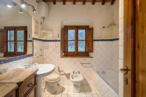 Gallery image of Villa Laura in Il Balzo +43 photos