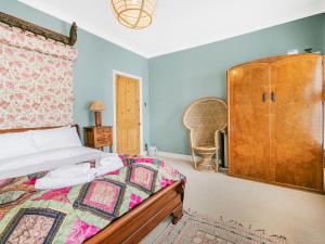 Fotografija u galeriji objekta Pass the Keys Snuggy home in the heart of Chiswick u Londonu