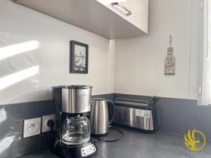 Fotografie z fotogalerie ubytování Duplex Élégant et Spacieux v destinaci Lens