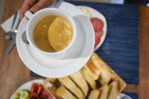 Jedlo v ubytovaní bed & breakfast alebo blízkom okolí