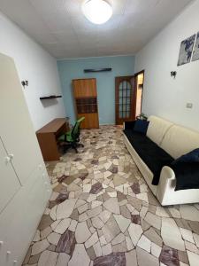 Posezení v ubytování Cozy home baranzate