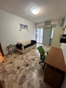 Posezení v ubytování Cozy home baranzate
