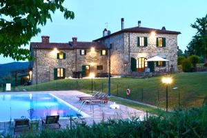 The swimming pool at or close to Agriturismo I Poggilunghi