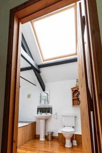 Vannituba majutusasutuses Bligh - Treworgie Barton Cottages