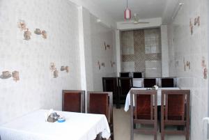 A seating area at Hill View