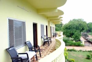 A balcony or terrace at Hill View