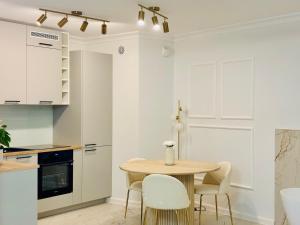 Nhà bếp/bếp nhỏ tại EnergyApart Luxury Bath +7 ảnh