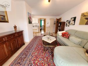 Zdjęcie z galerii obiektu Apartment Leonore w mieście Bad Mitterndorf