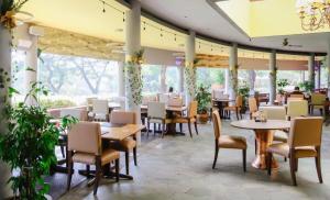 Un restaurant sau alt loc unde se poate mânca la Taman Dayu Golf Club and Resort