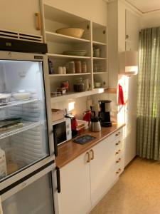 Kuchyň nebo kuchyňský kout v ubytování Snöå Bruk Hotell och konferens